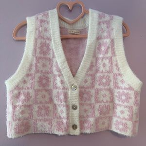 pink and white fuzzy vest never worn